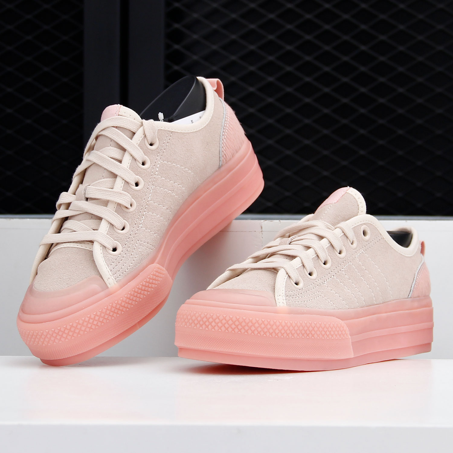 Adidas Genuine Originals Women - Adidas Shoes Gazelle 评论和价格